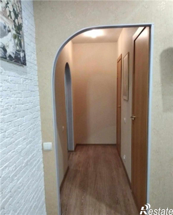 2-комн квартира ул.Воровског улица, 123