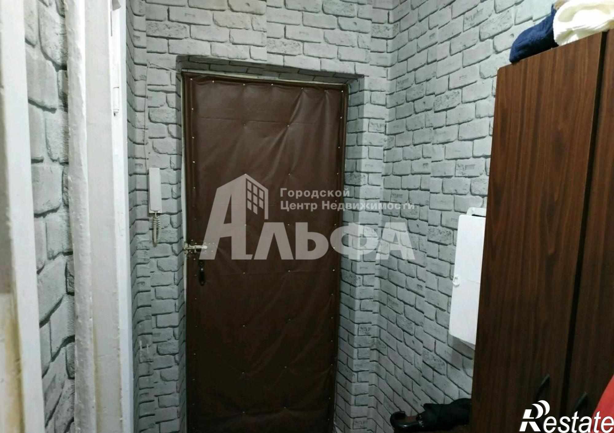 Купить квартиру за 2 300 000 рублей на Монастырская улица, 161