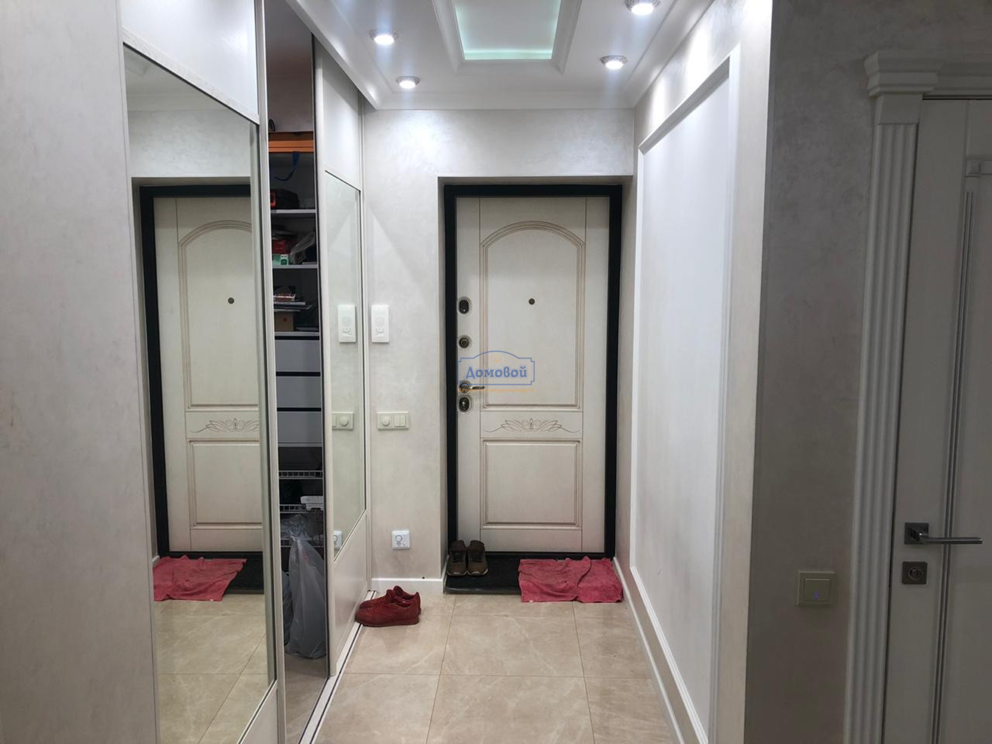 Купить квартиру за 15 600 000 рублей на Чичерина, 18к1