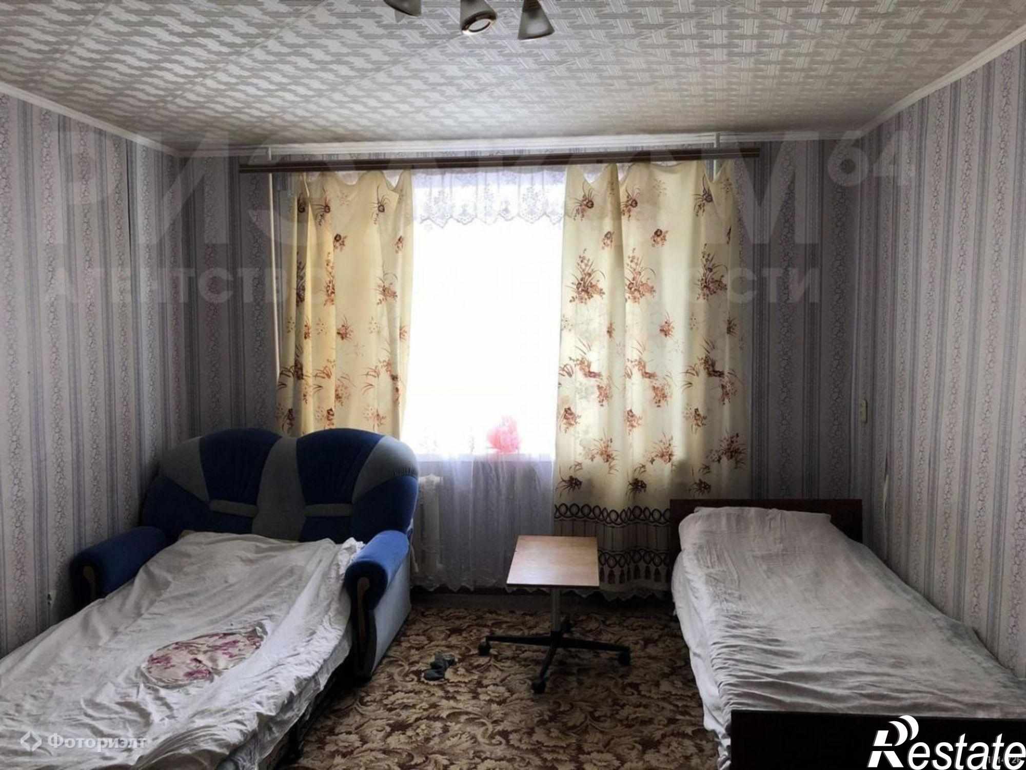 Купить квартиру за 830 000 рублей на Братьев Захаровых ул, 4
