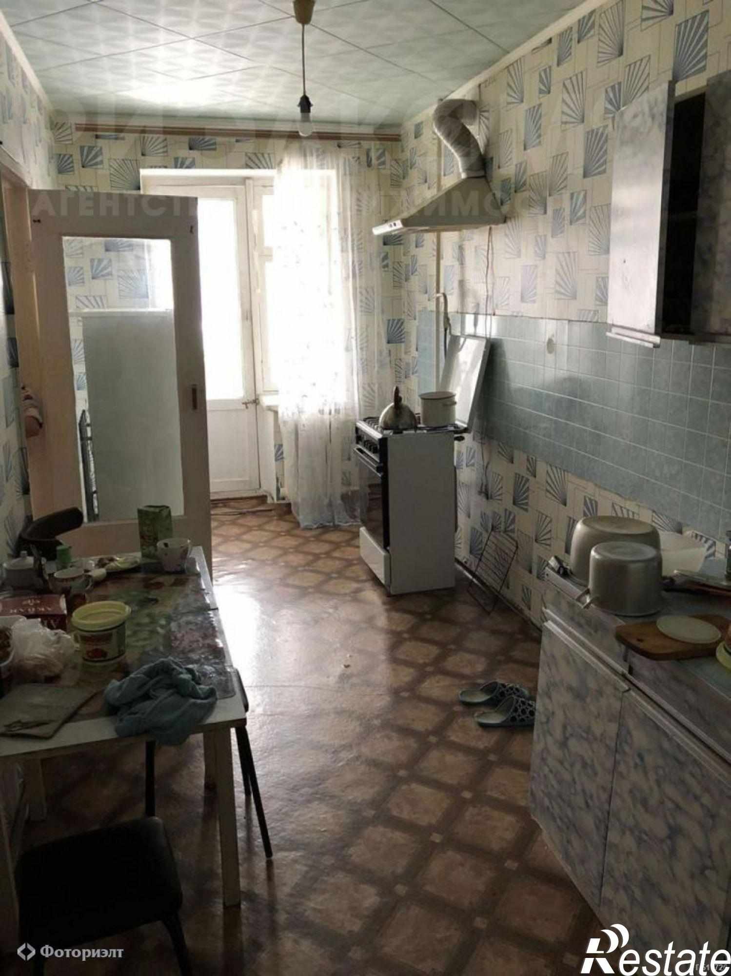 Купить квартиру за 830 000 рублей на Братьев Захаровых ул, 4
