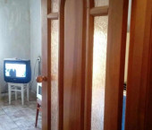 1-комн, 18кв м, этаж 3/5 Комарова ул, 122