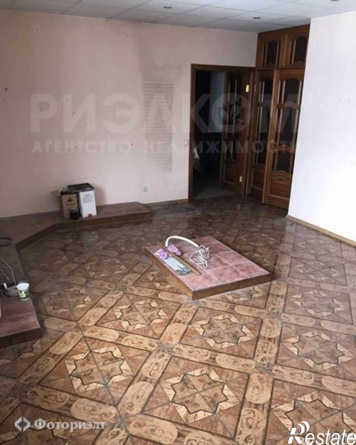 5-комн квартира Набережная Леонова ул, 58