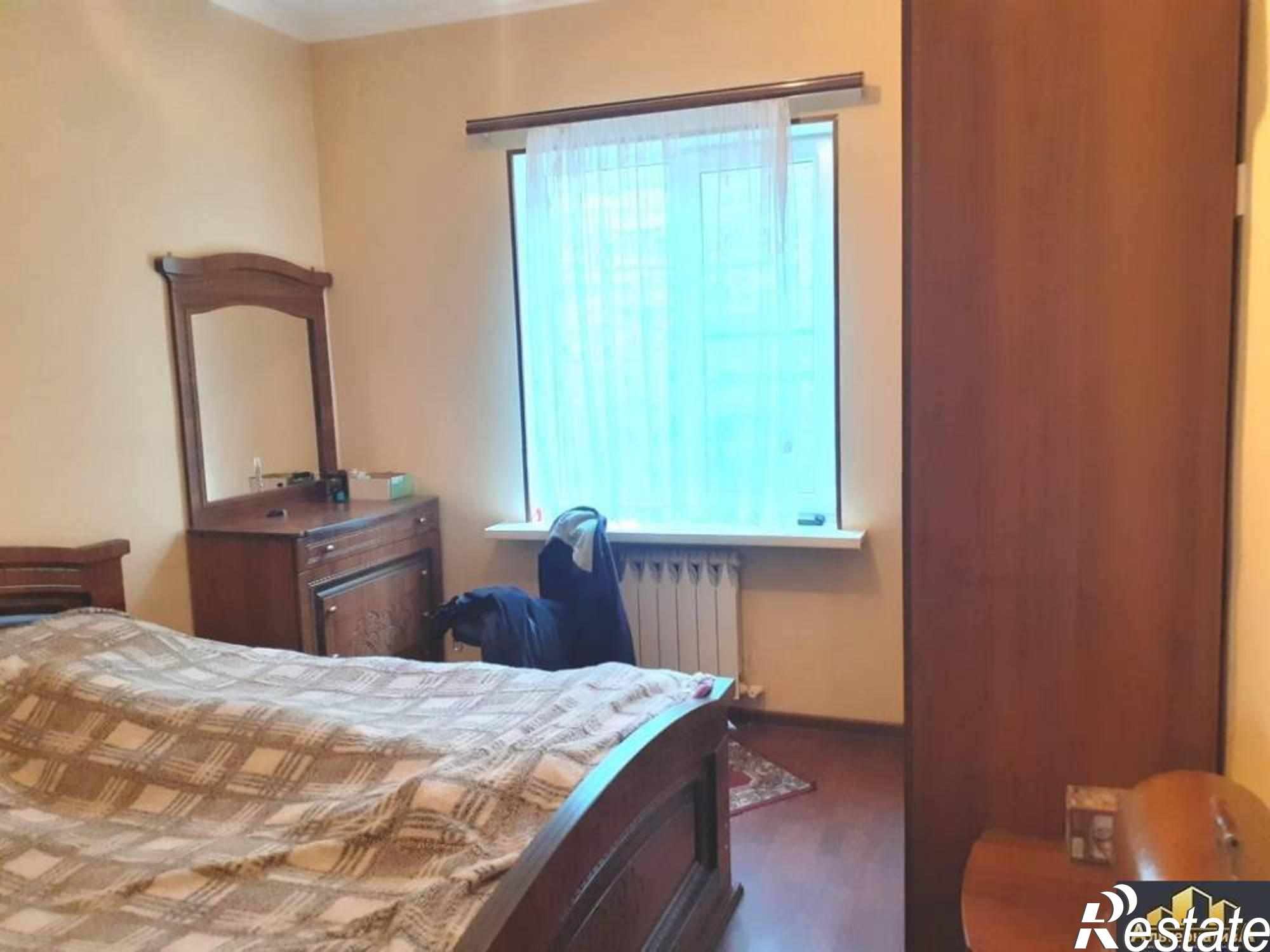 Купить дачу, дом, коттедж за 17 000 000 рублей на Кутузова ул.