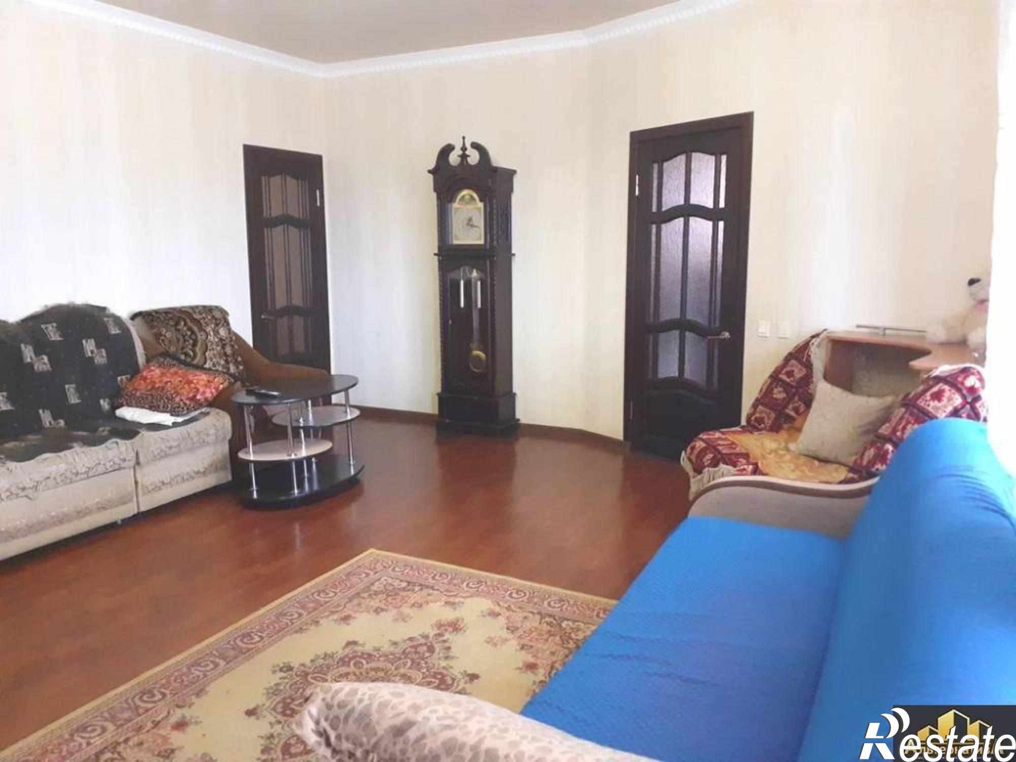 Купить дачу, дом, коттедж за 17 000 000 рублей на Кутузова ул.