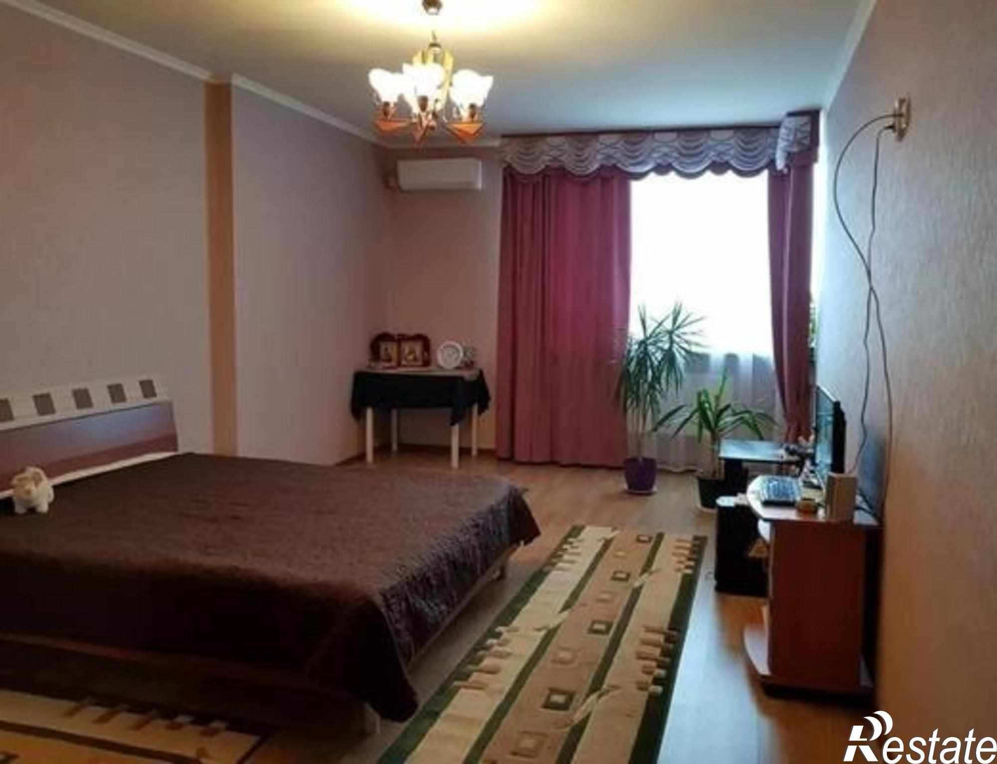 Сдать квартиру за 9 000 рублей на Кирова ул, 10