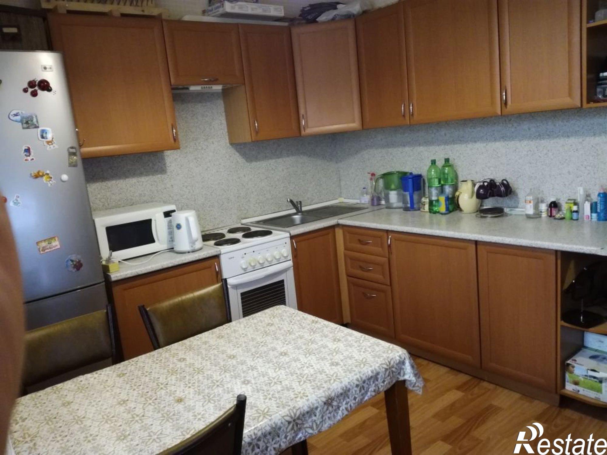 Купить квартиру за 4 350 000 рублей на Восточно-Кругликовская 65