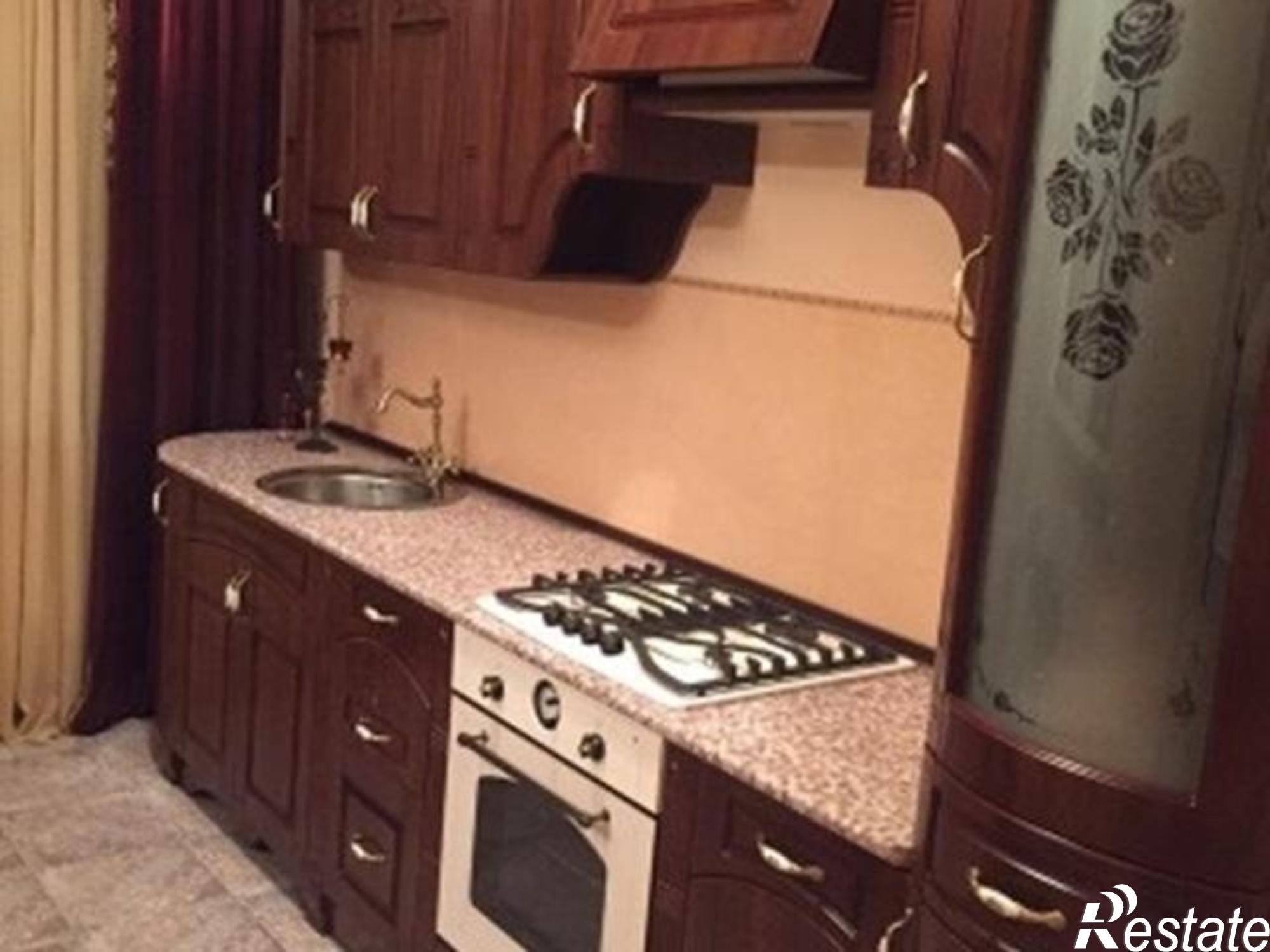 Купить дачу, дом, коттедж за 15 500 000 рублей на улица Комарова