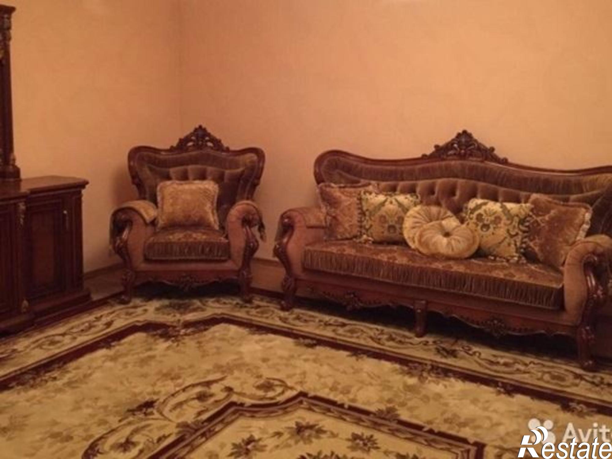 Купить дачу, дом, коттедж за 15 500 000 рублей на улица Комарова