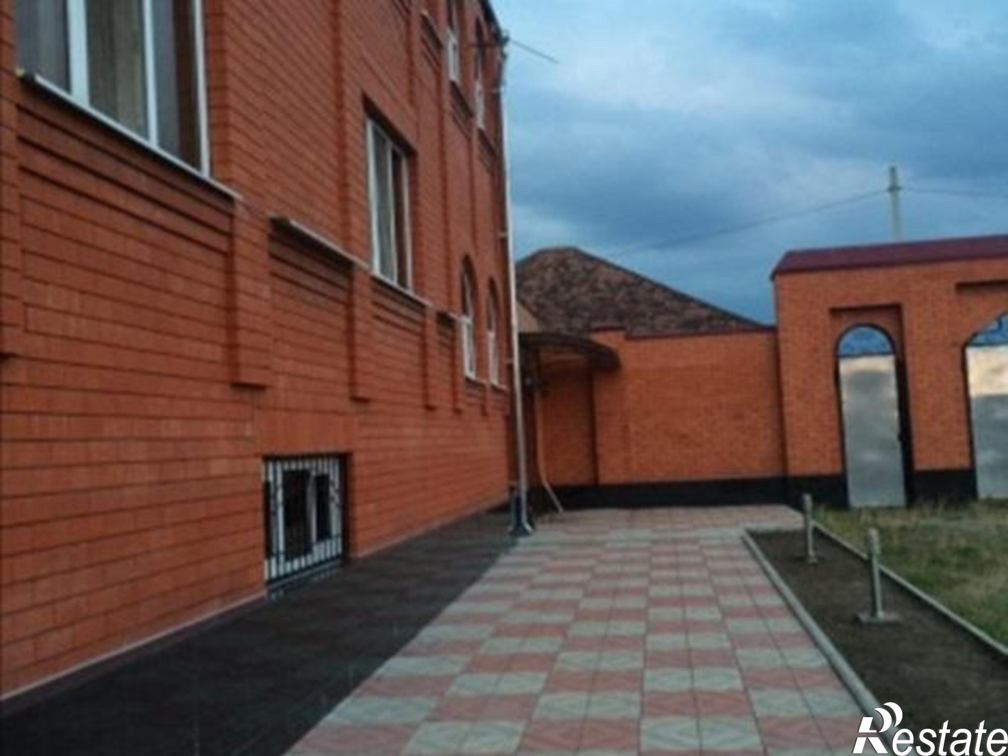 Купить дачу, дом, коттедж за 15 000 000 рублей на Нальчик