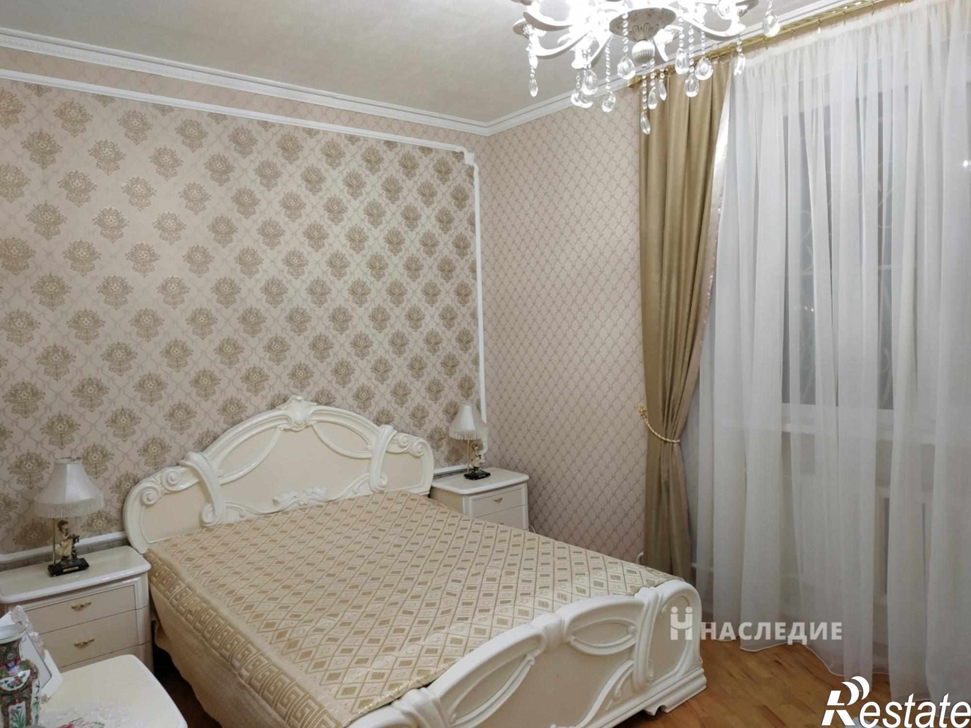 Купить дачу, дом, коттедж за 14 000 000 рублей на Первомайская ул