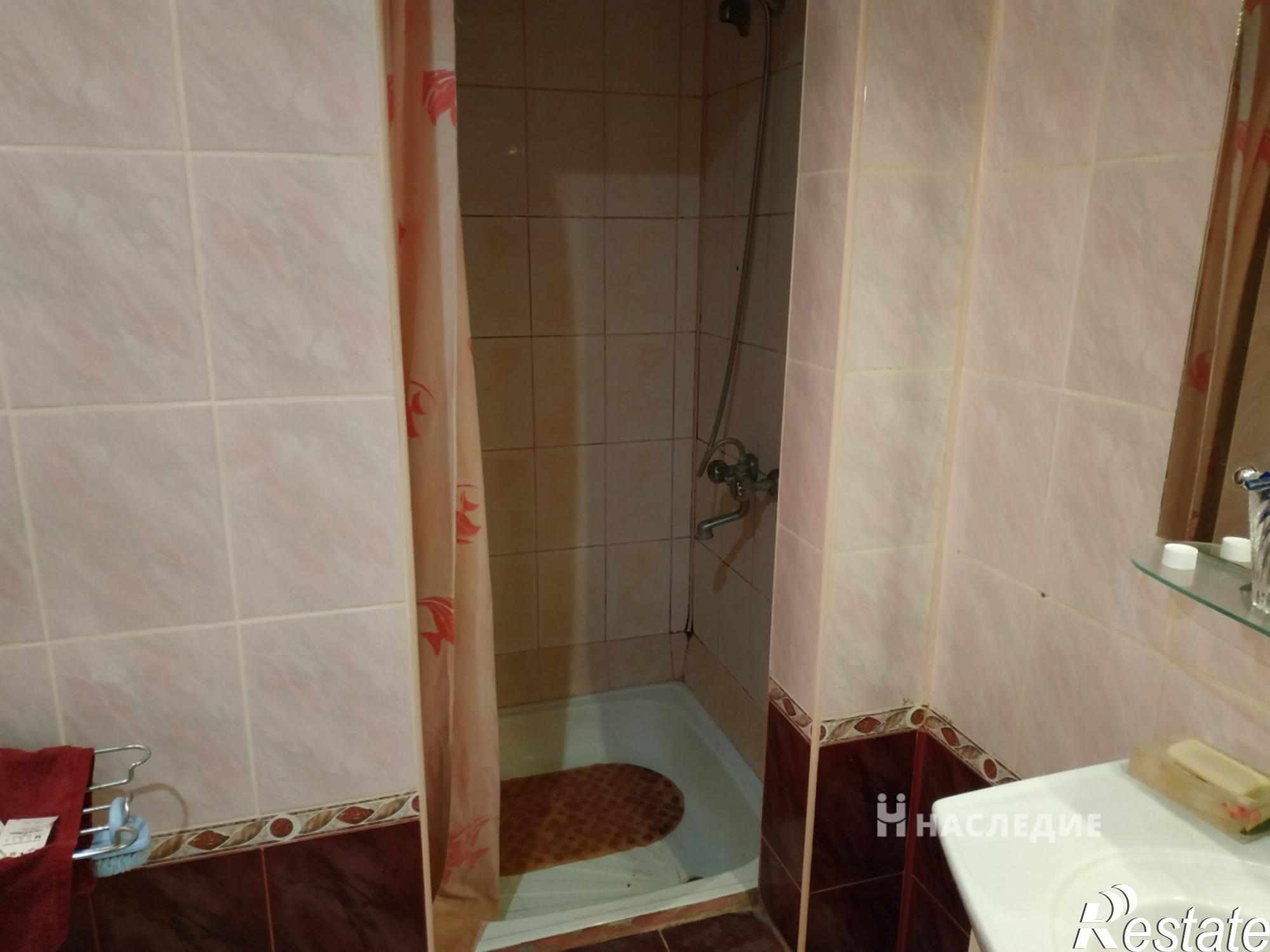 Купить дачу, дом, коттедж за 14 000 000 рублей на Первомайская ул