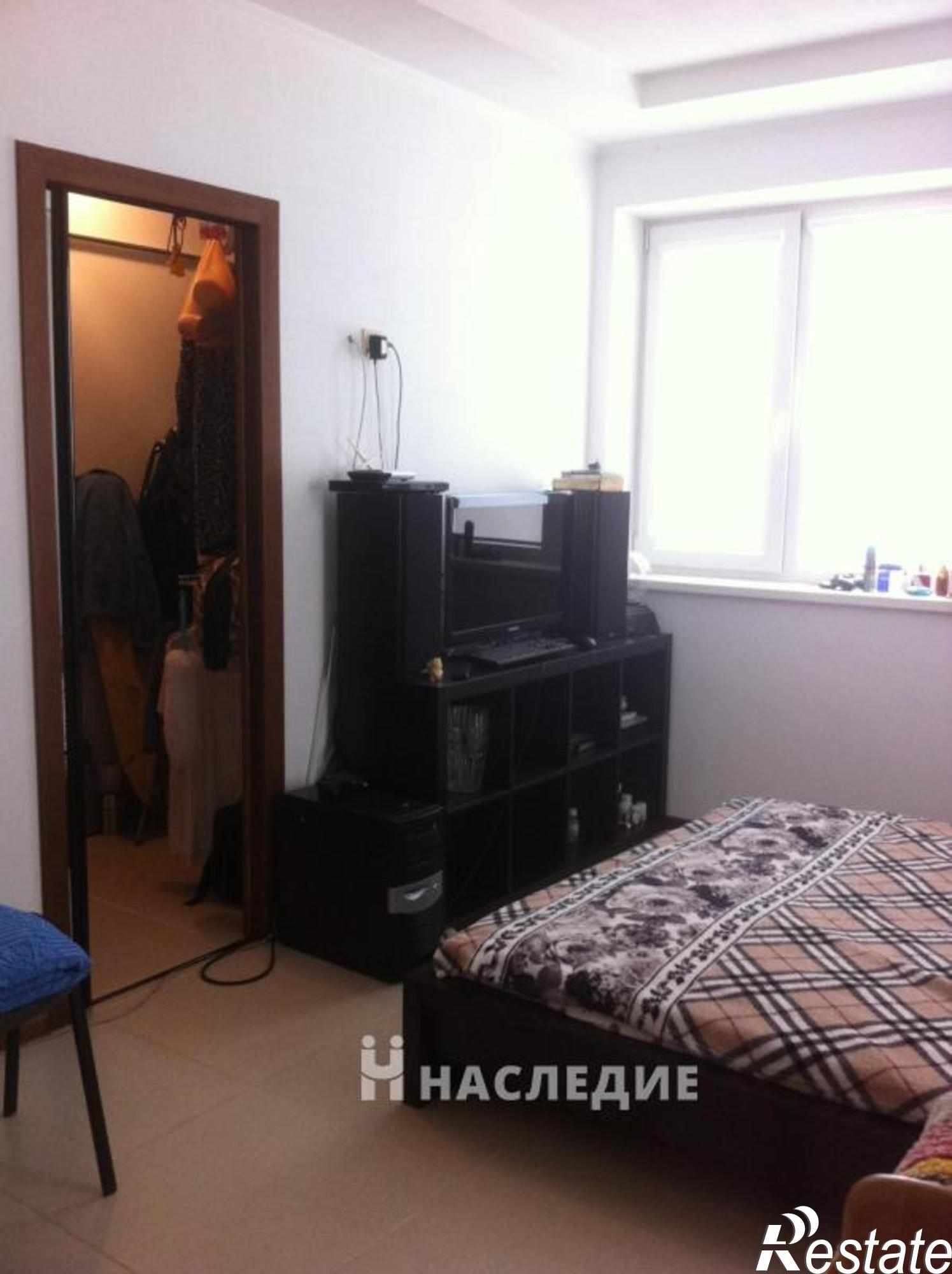 Купить дачу, дом, коттедж за 10 000 000 рублей на Декоративная ул