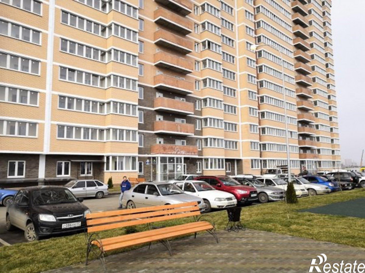 1-комн квартира Героя Яцкова 1