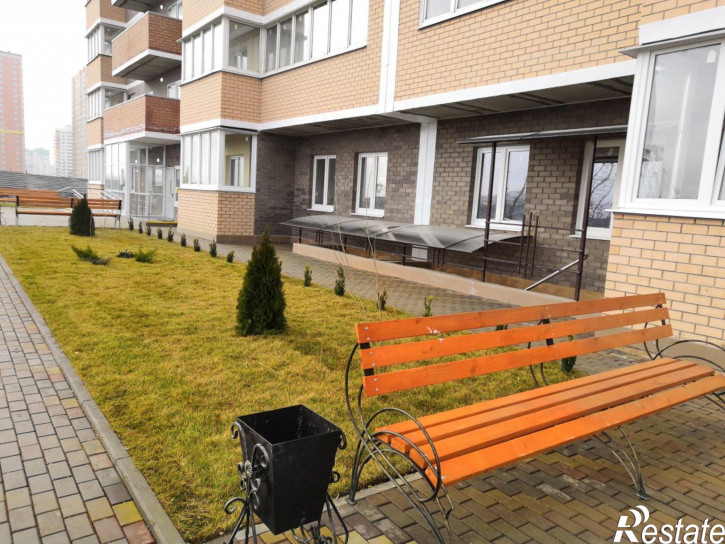 2-комн квартира им Героя Яцкова И.В. 1