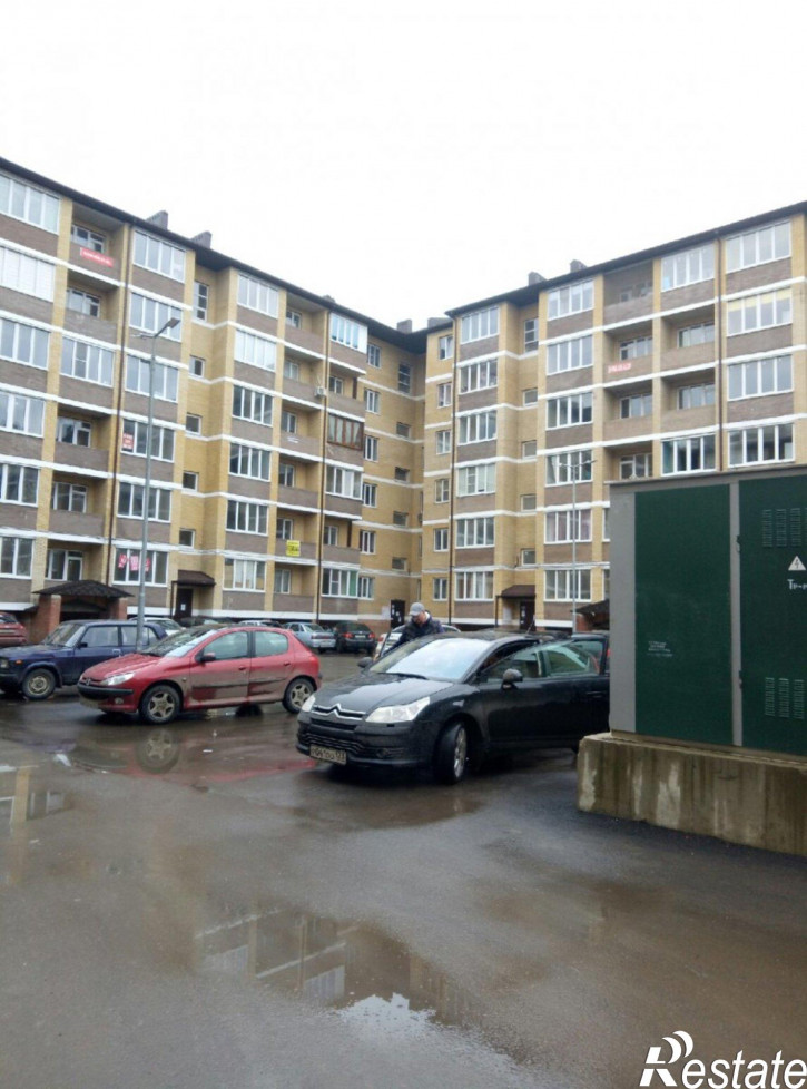 1-комн квартира им Сергея Есенина 98