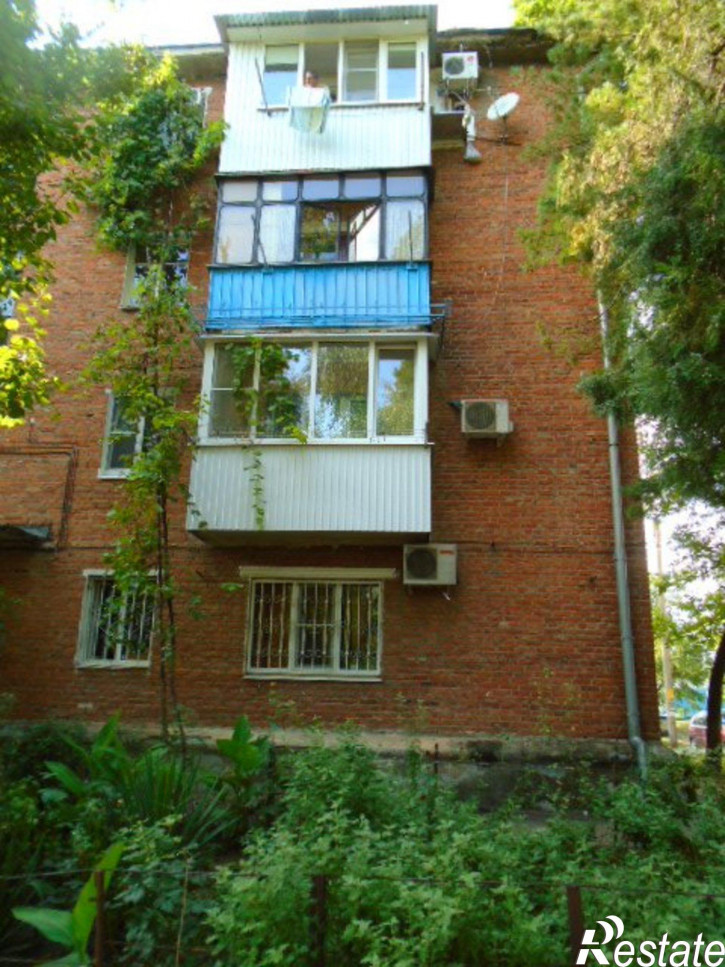 2-комн квартира Карасунская 4