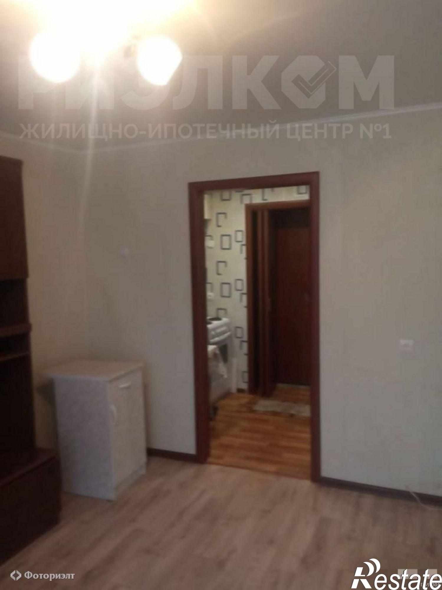 Купить квартиру за 550 000 рублей на Комарова ул, 144