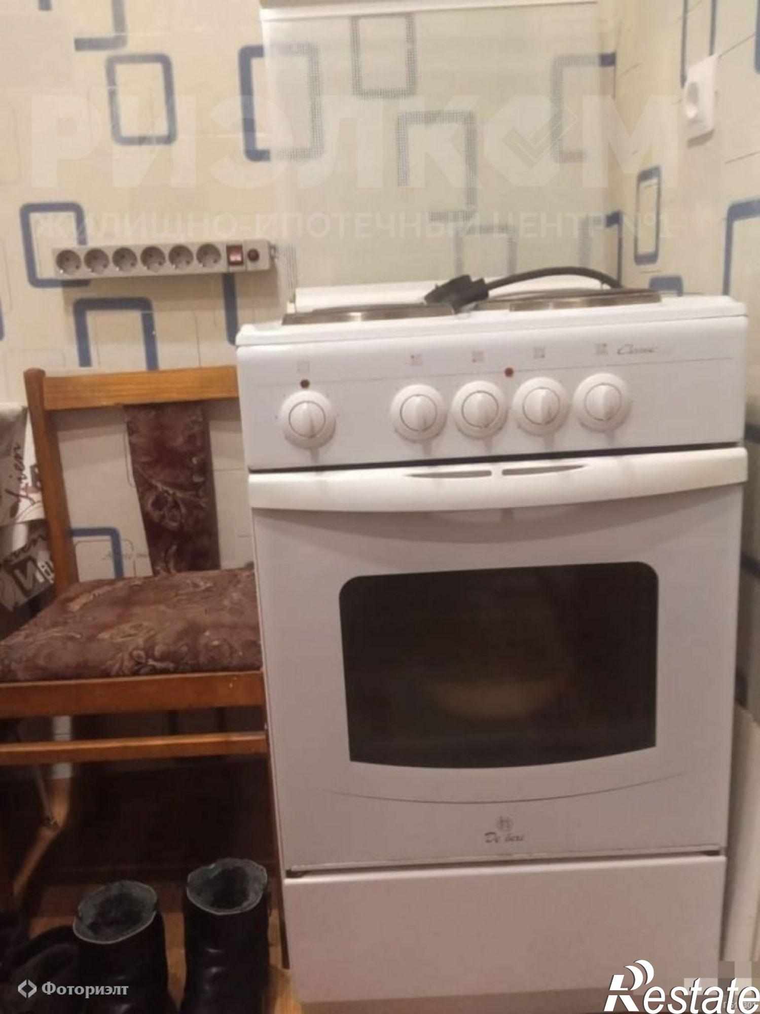 Купить квартиру за 550 000 рублей на Комарова ул, 144