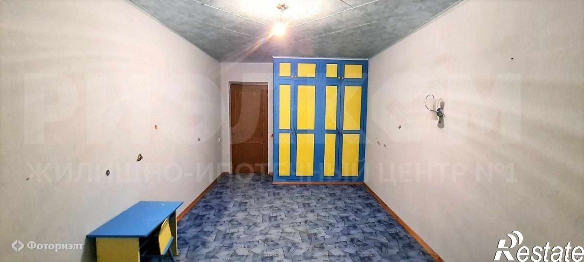 Купить квартиру за 1 370 000 рублей на Свободы пл, 5а