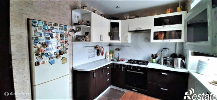 2-комн квартира Комарова ул, 105
