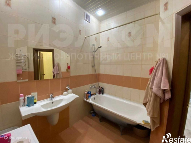 2-комн квартира Набережная Леонова ул, 71