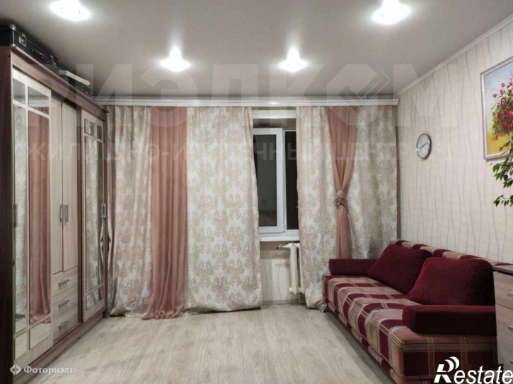 1-комн квартира Комарова ул, 132