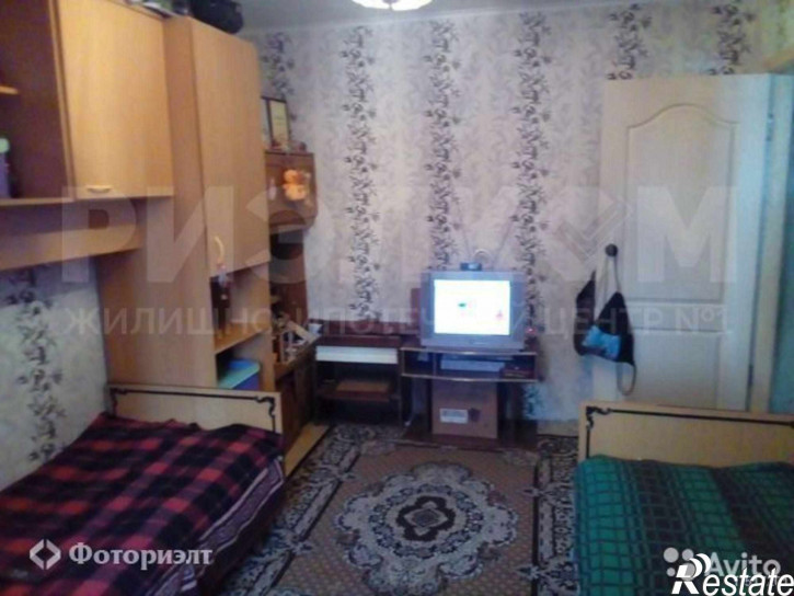 1-комн квартира Комарова ул, 148
