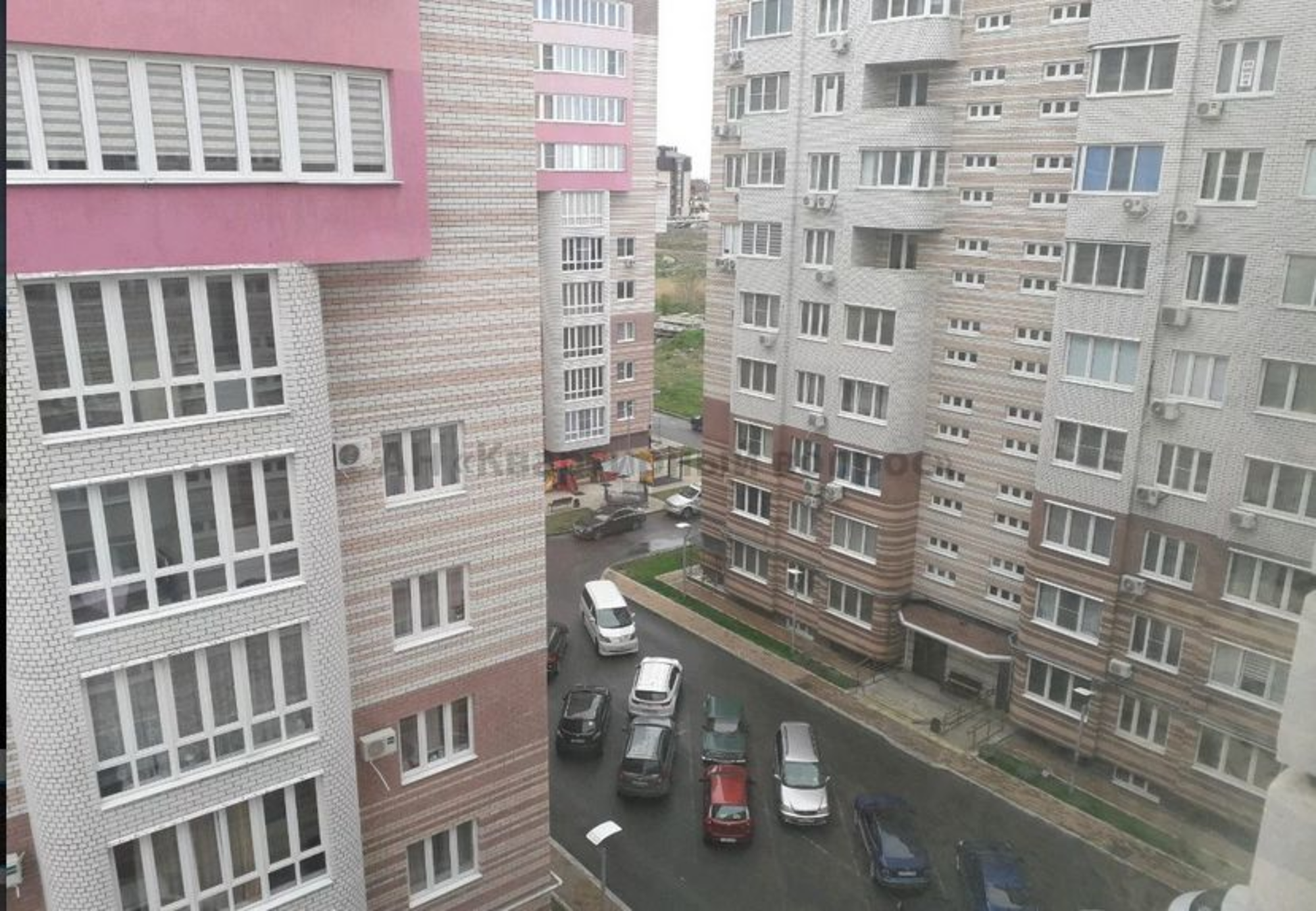 Купить квартиру за 15 300 000 рублей на Крылова ул, 15