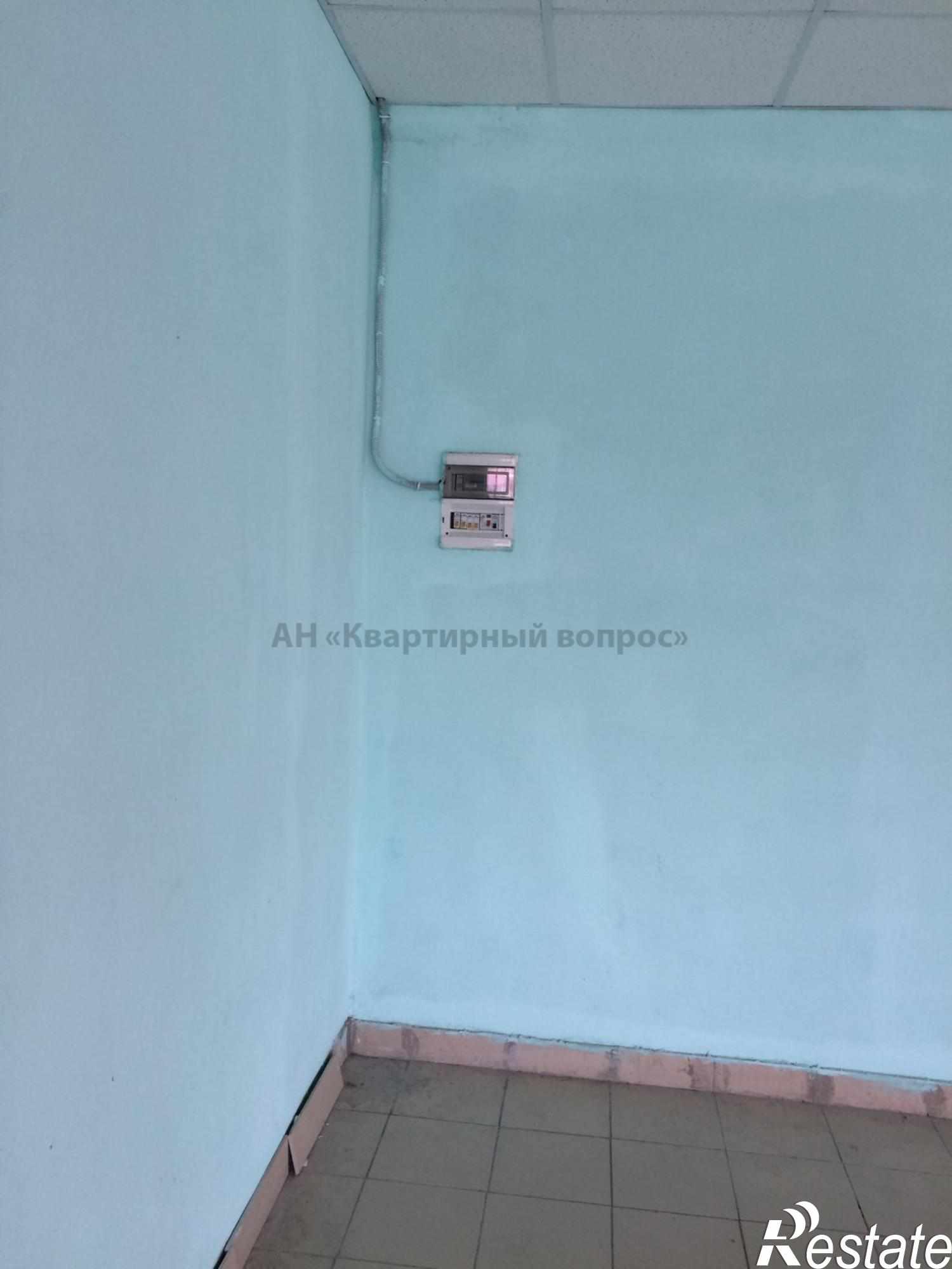 Купить торговое помещение за 5 500 000 рублей на Толстого ул, 111в
