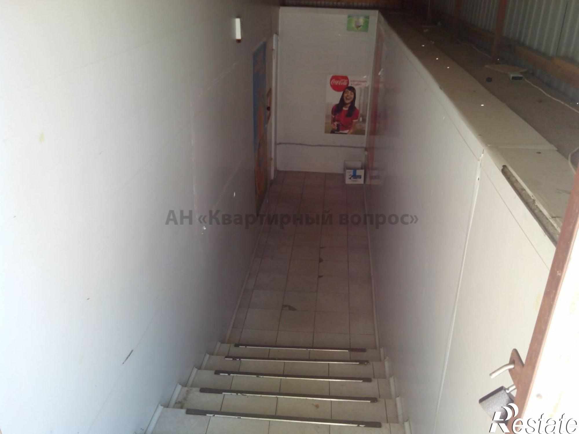 Купить торговое помещение за 2 300 000 рублей на Новороссийская ул, 259