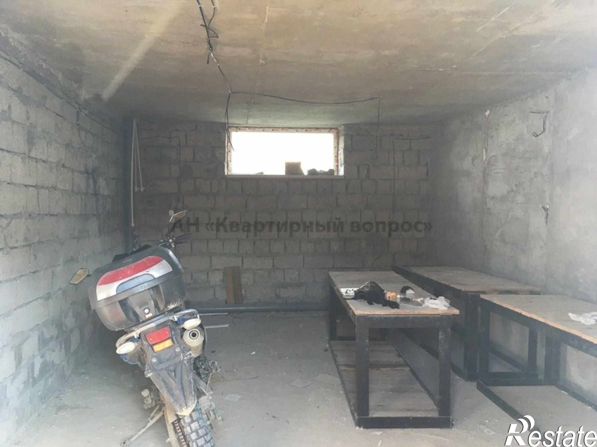 Купить гараж, место в паркинге за 1 700 000 рублей на Владимирская ул