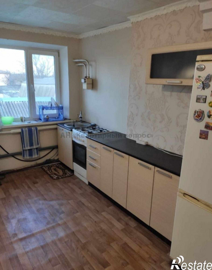 3-комн квартира Молодежная ул, 6