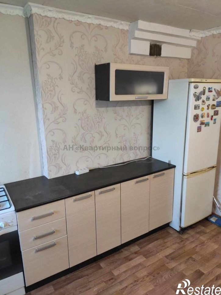 3-комн квартира Молодежная ул, 6