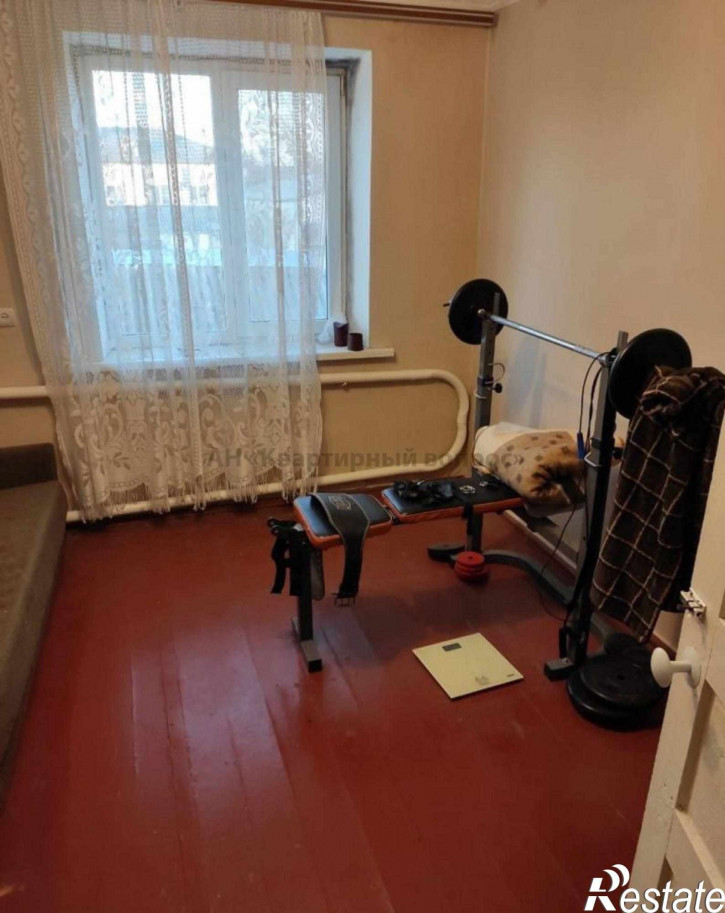 3-комн квартира Молодежная ул, 6