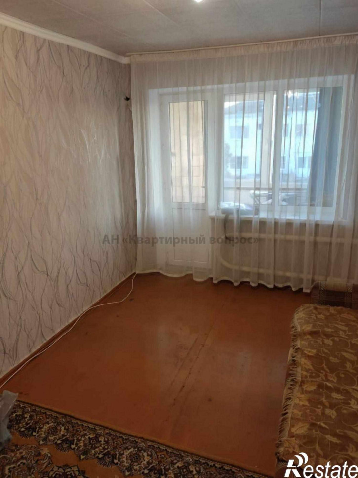 3-комн квартира Молодежная ул, 6