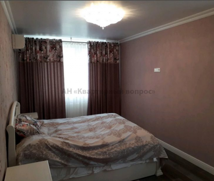 3-комн квартира Крылова ул, 15