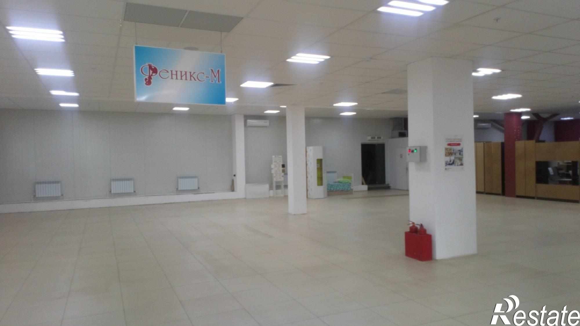 Сдать торговое помещение за 200 000 рублей на ул. Шерстобитова С.М., д. 1