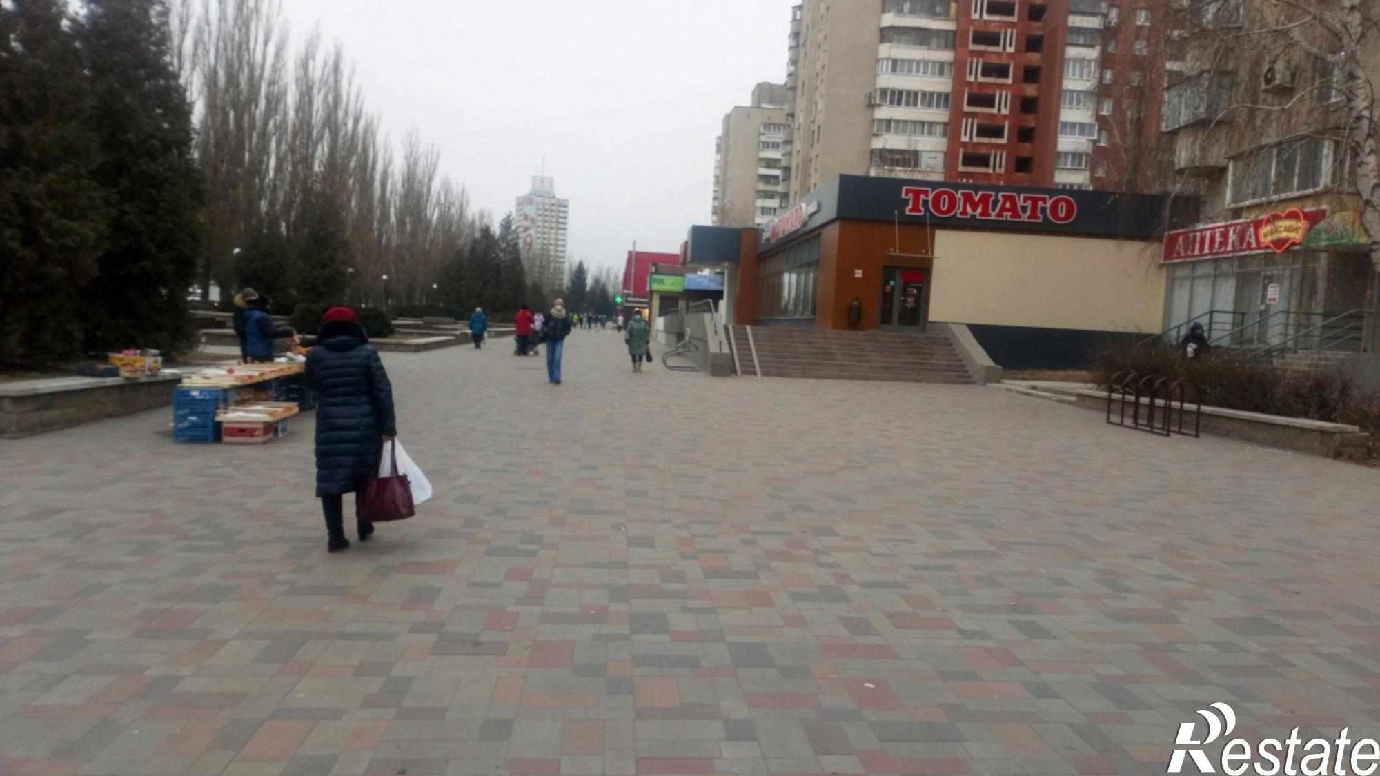 Купить торговое помещение за 25 000 000 рублей на ул. Космонавтов, д. 104