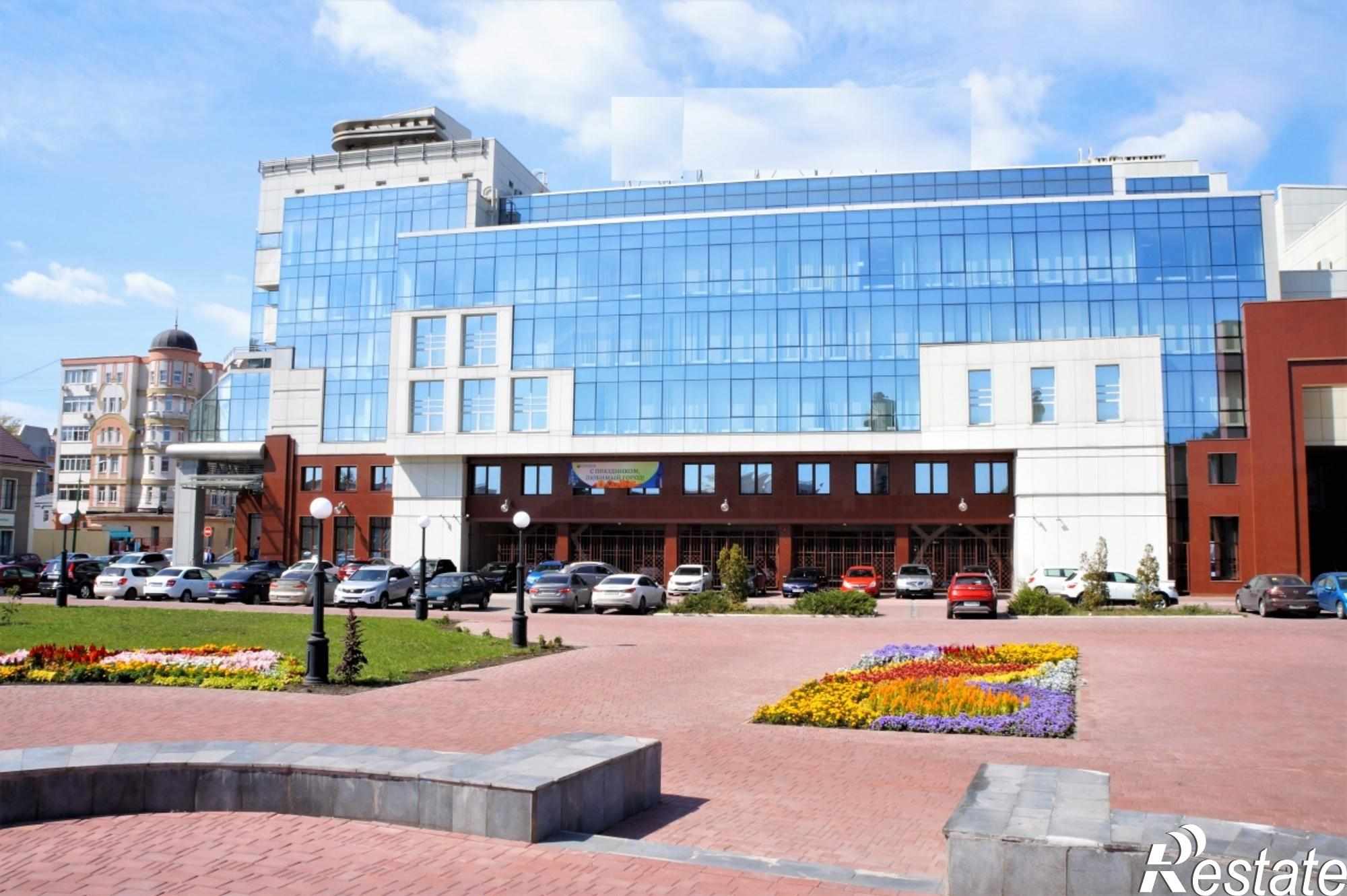 Сдать офис, помещение под офис за 640 000 рублей на пл. Петра Великого, д. 3