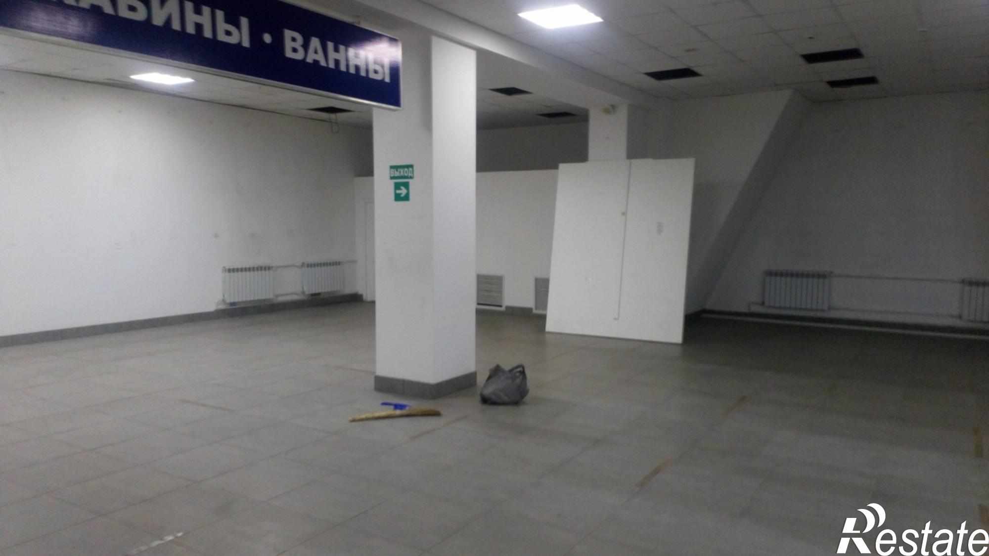 Сдать торговое помещение за 240 000 рублей на ул. Советская, д. 64