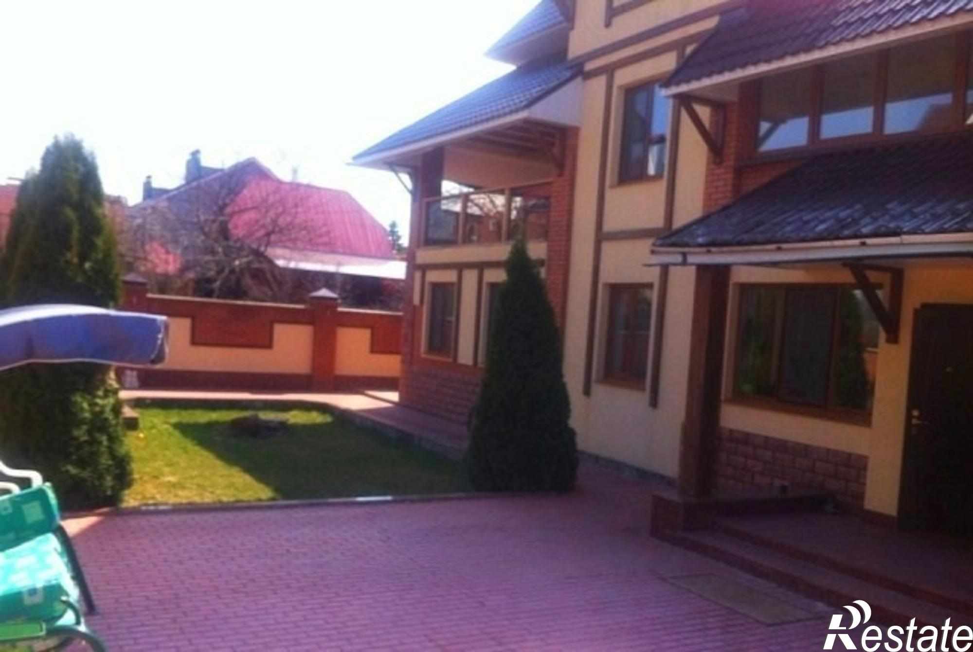 Сдать дачу, дом, коттедж за 20 000 рублей на 9-я просека 5-я линия, 43