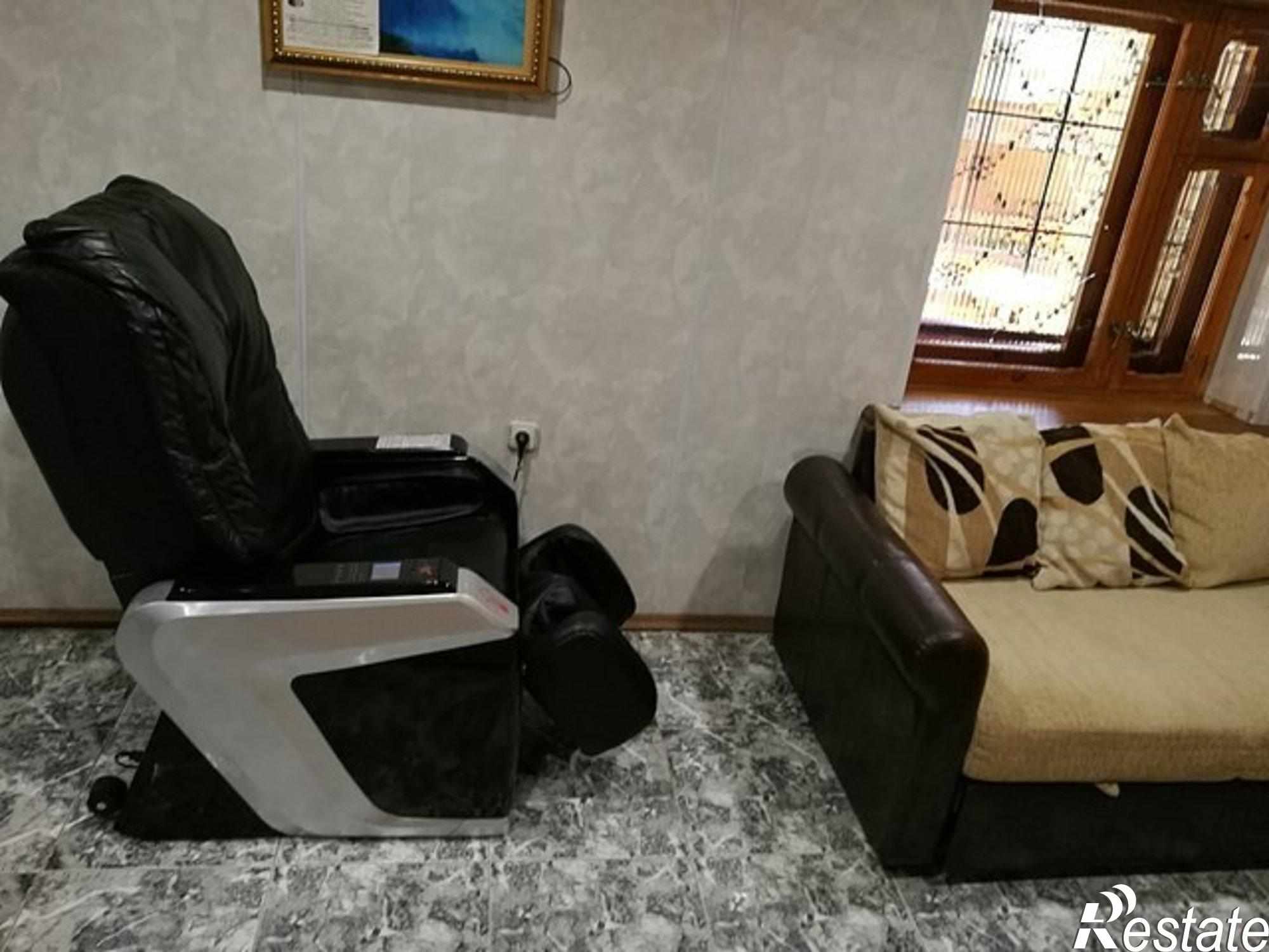 Сдать дачу, дом, коттедж за 12 000 рублей на 1-я линия, 20