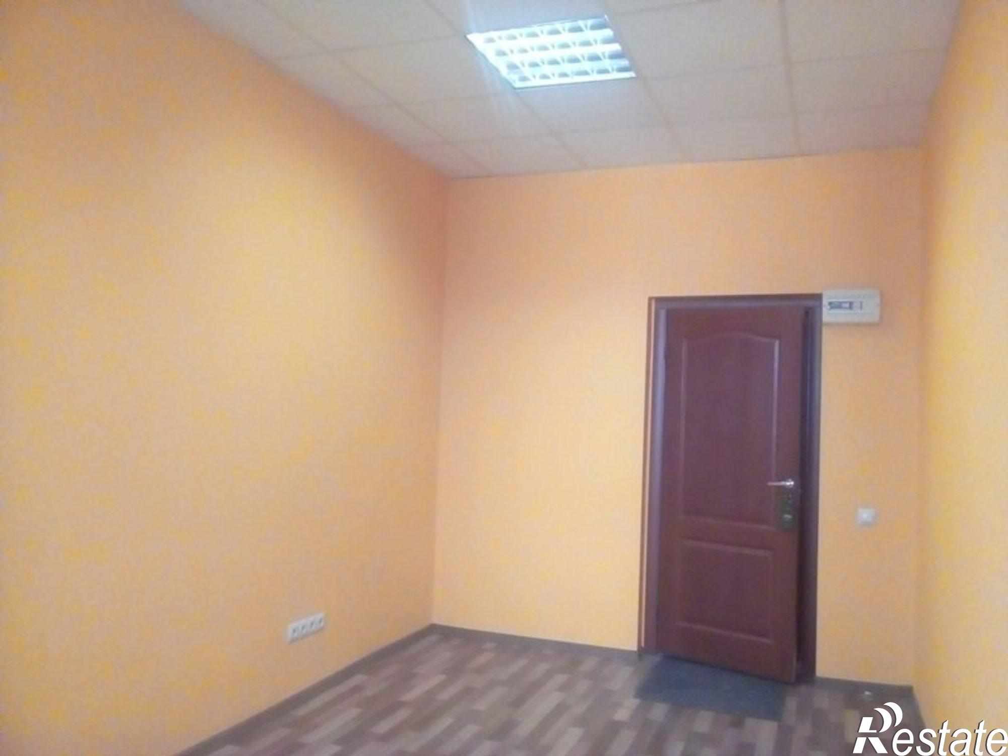 Купить офис, помещение под офис за 860 000 рублей на Корабельная улица, 15