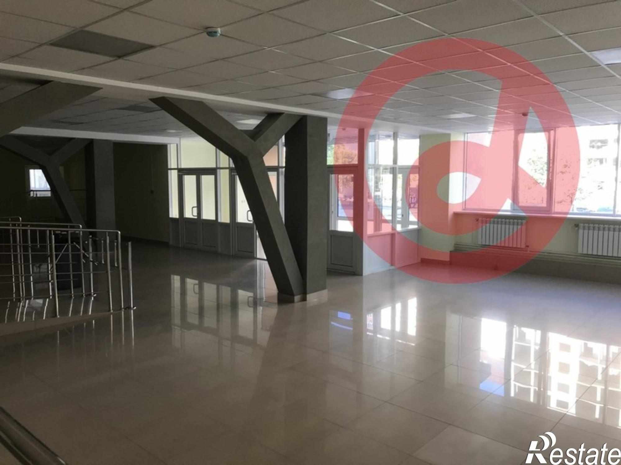 Сдать офис, помещение под офис за 227 500 рублей на Садовая улица, 177