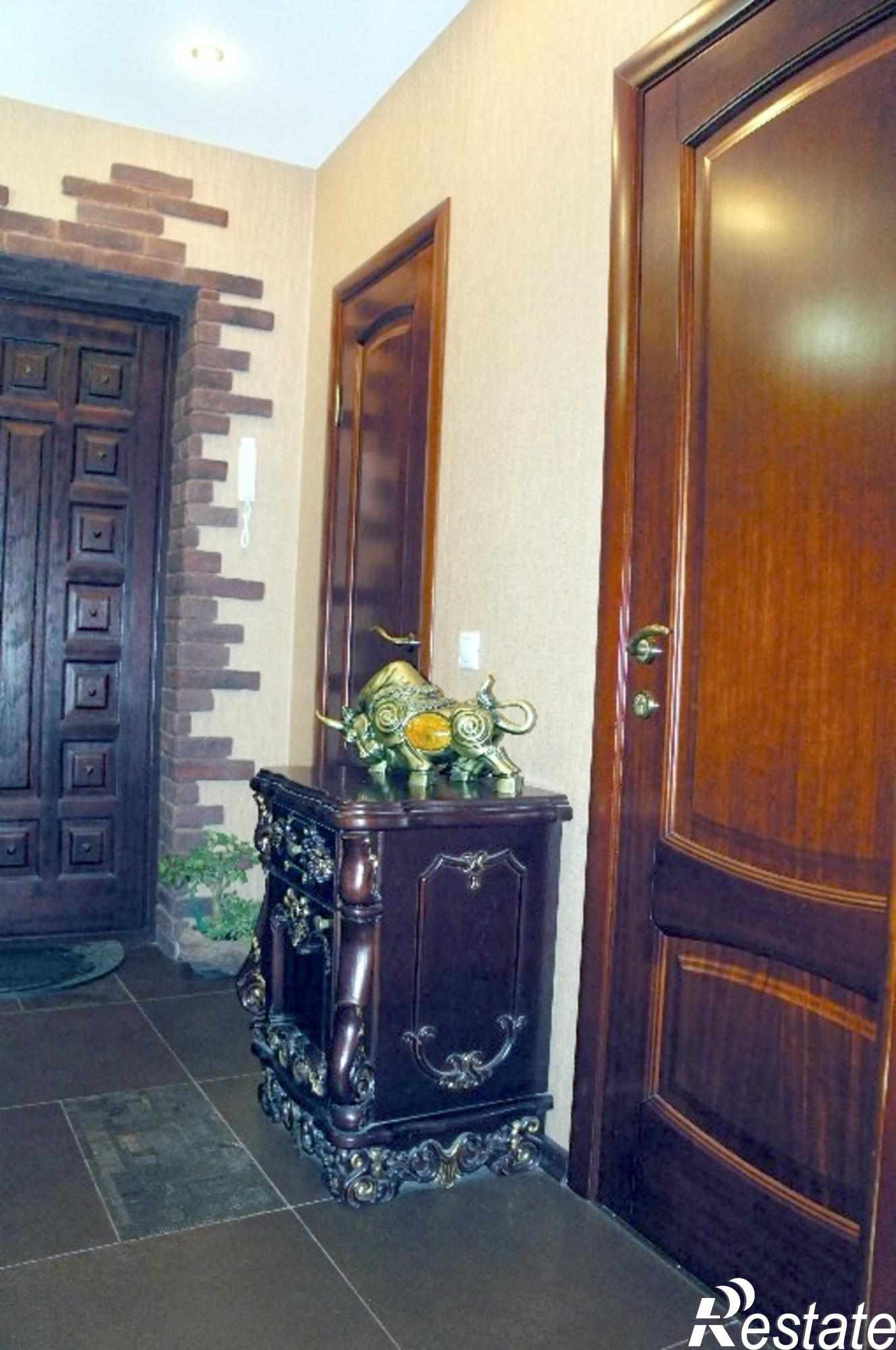 Купить квартиру за 14 500 000 рублей на им. Пушкина ул, 4А