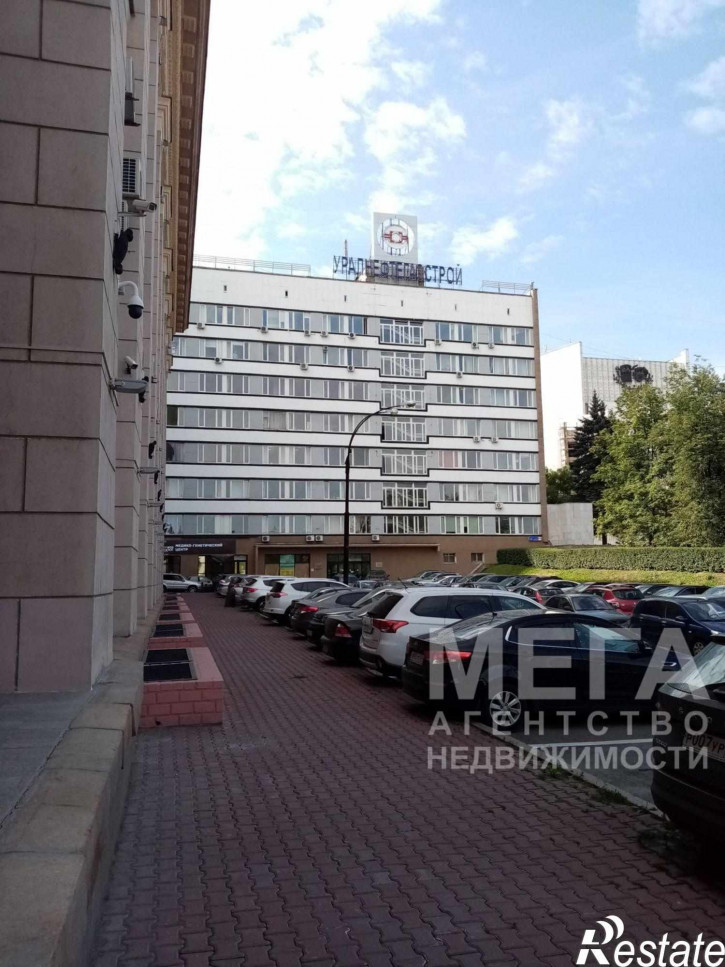 Офис Революции пл, 7