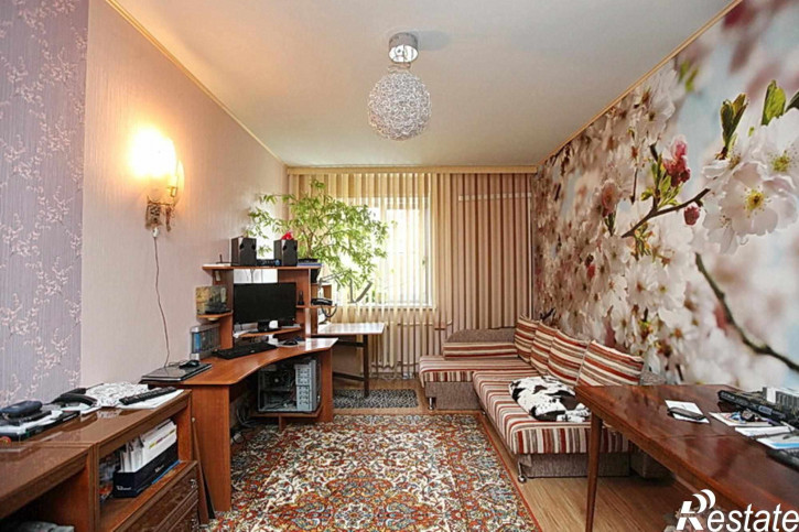 4-комн квартира ул. Германа Титова, д. 13А