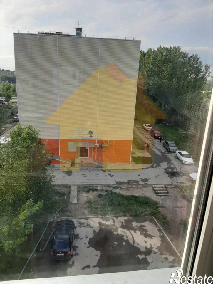3-комн квартира микрорайон,24