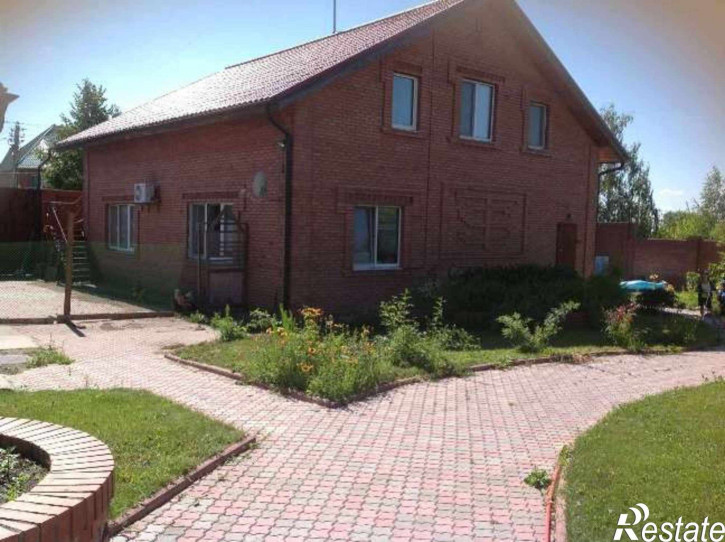 Коттедж/дом Красная